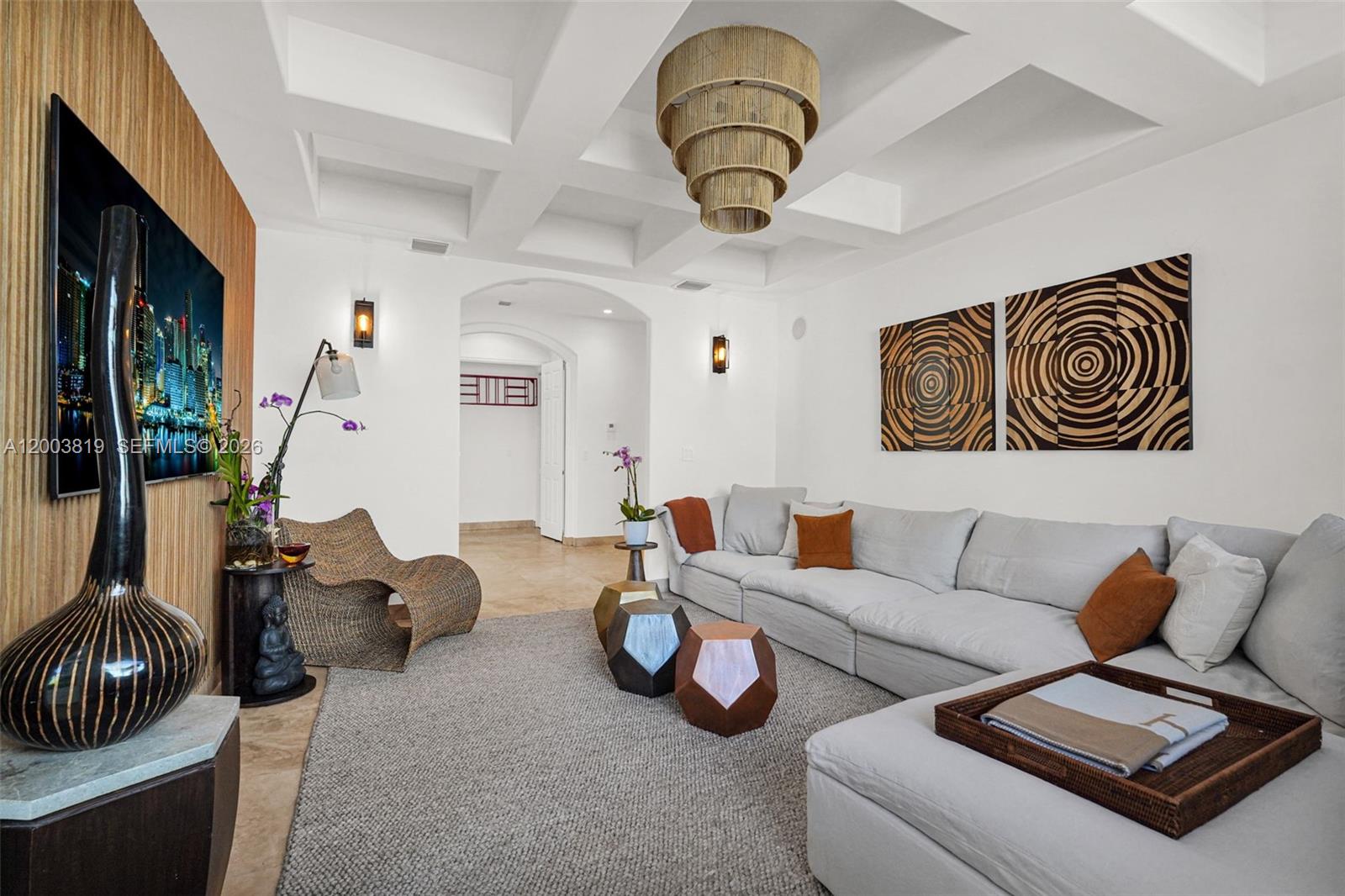 2143 N Bay Rd, Miami Beach FL 33140