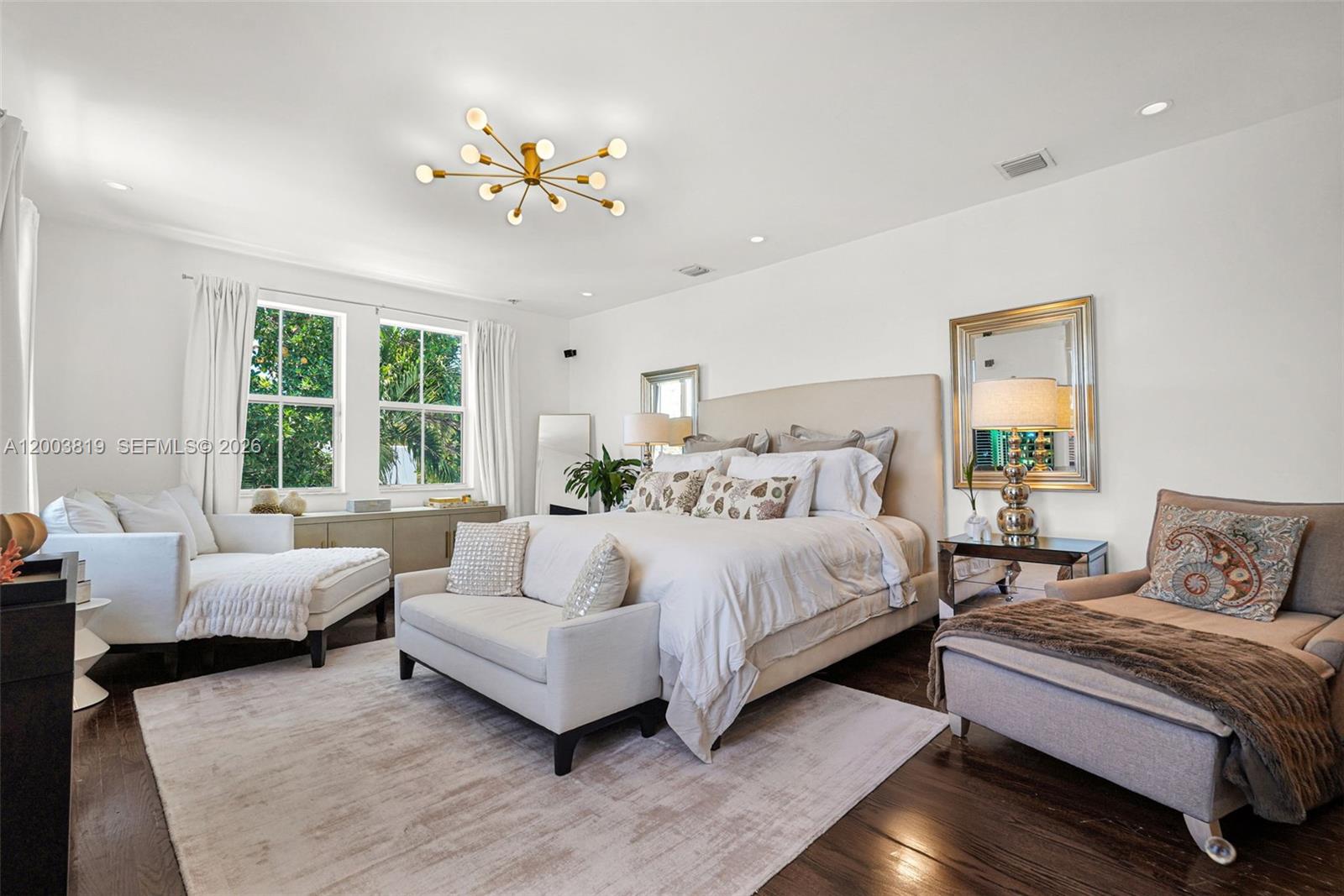 2143 N Bay Rd, Miami Beach FL 33140