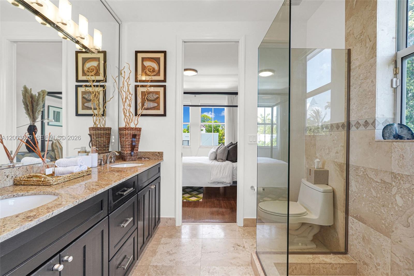 2143 N Bay Rd, Miami Beach FL 33140