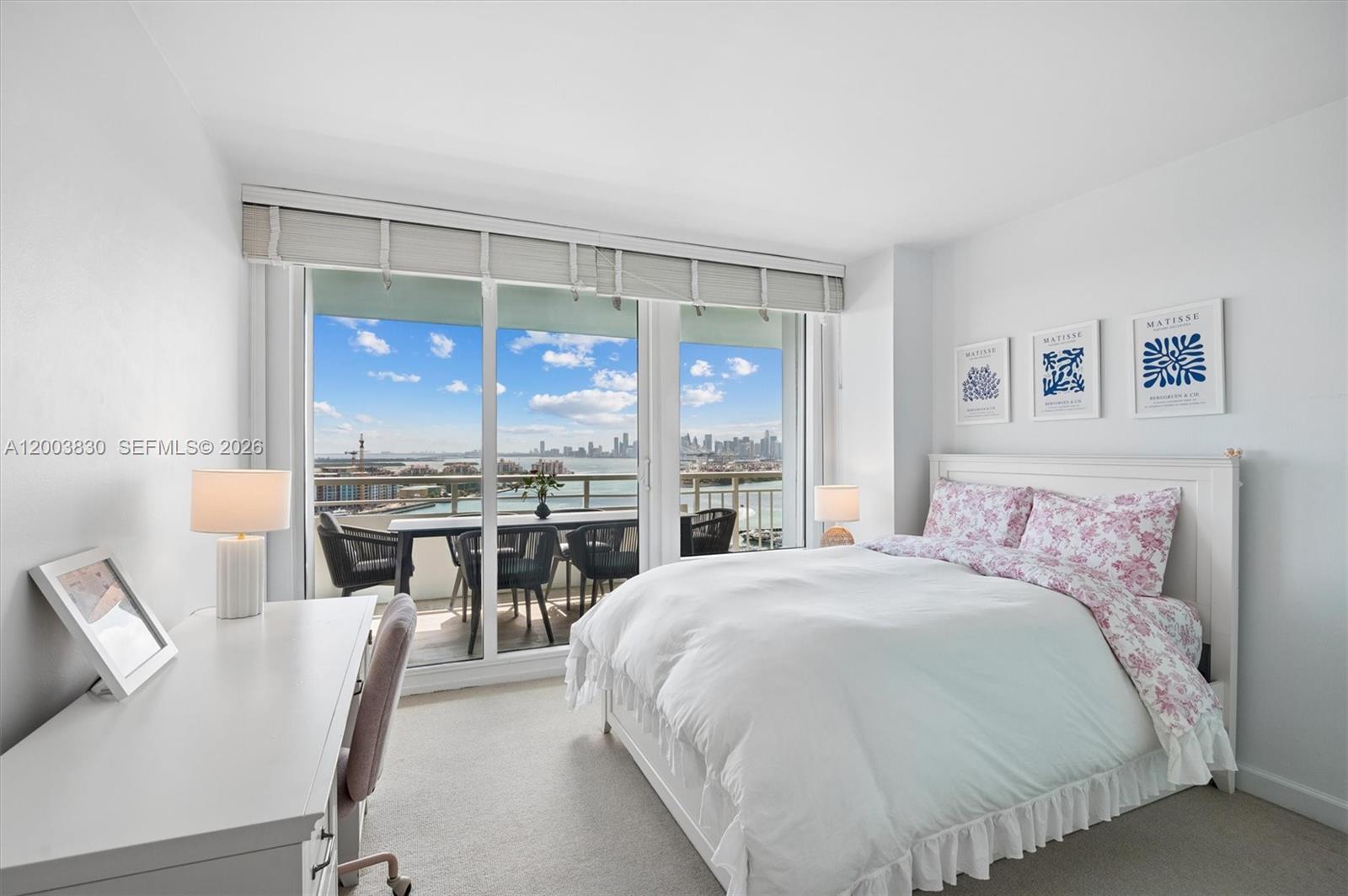 400 S Pointe Dr #2309, Miami Beach FL 33139