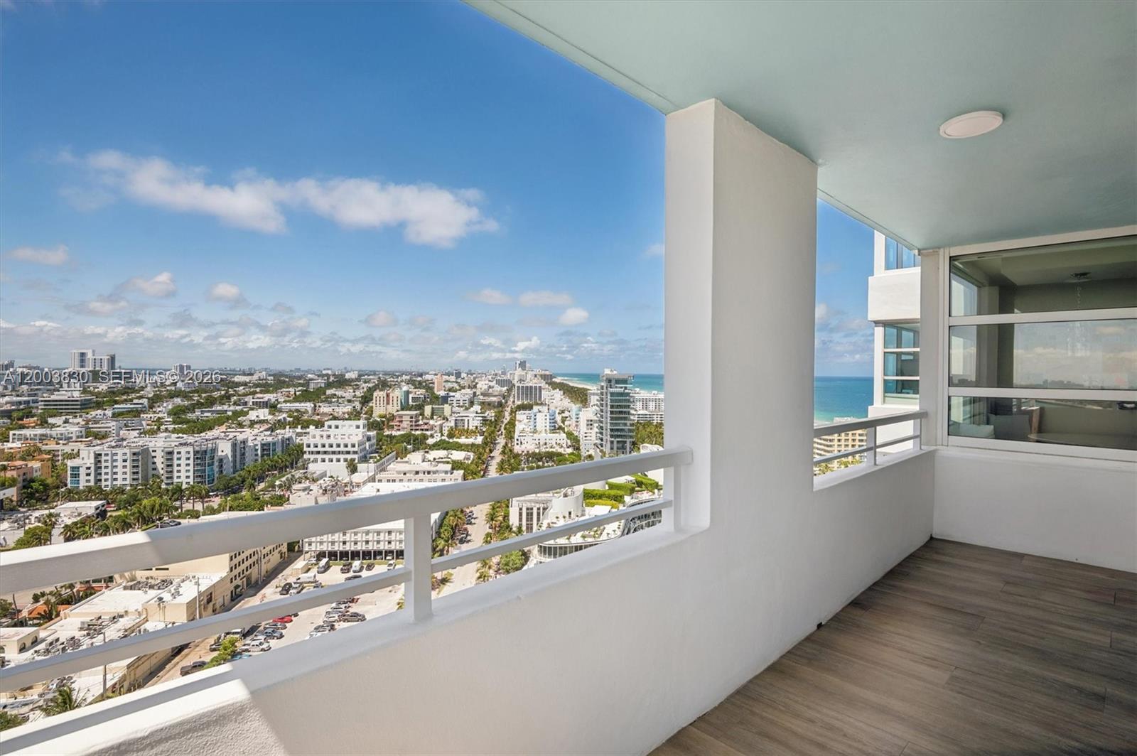 400 S Pointe Dr #2309, Miami Beach FL 33139