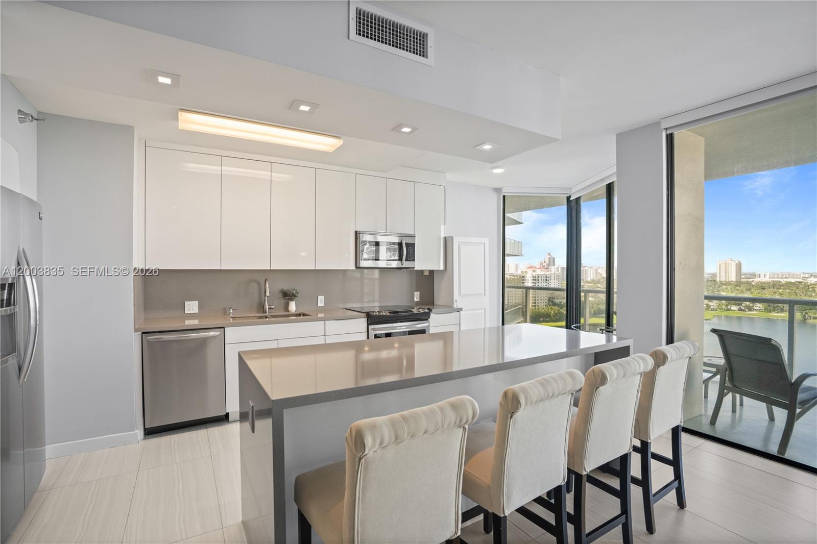 20281 E Country Club Dr #1603, Aventura FL 33180