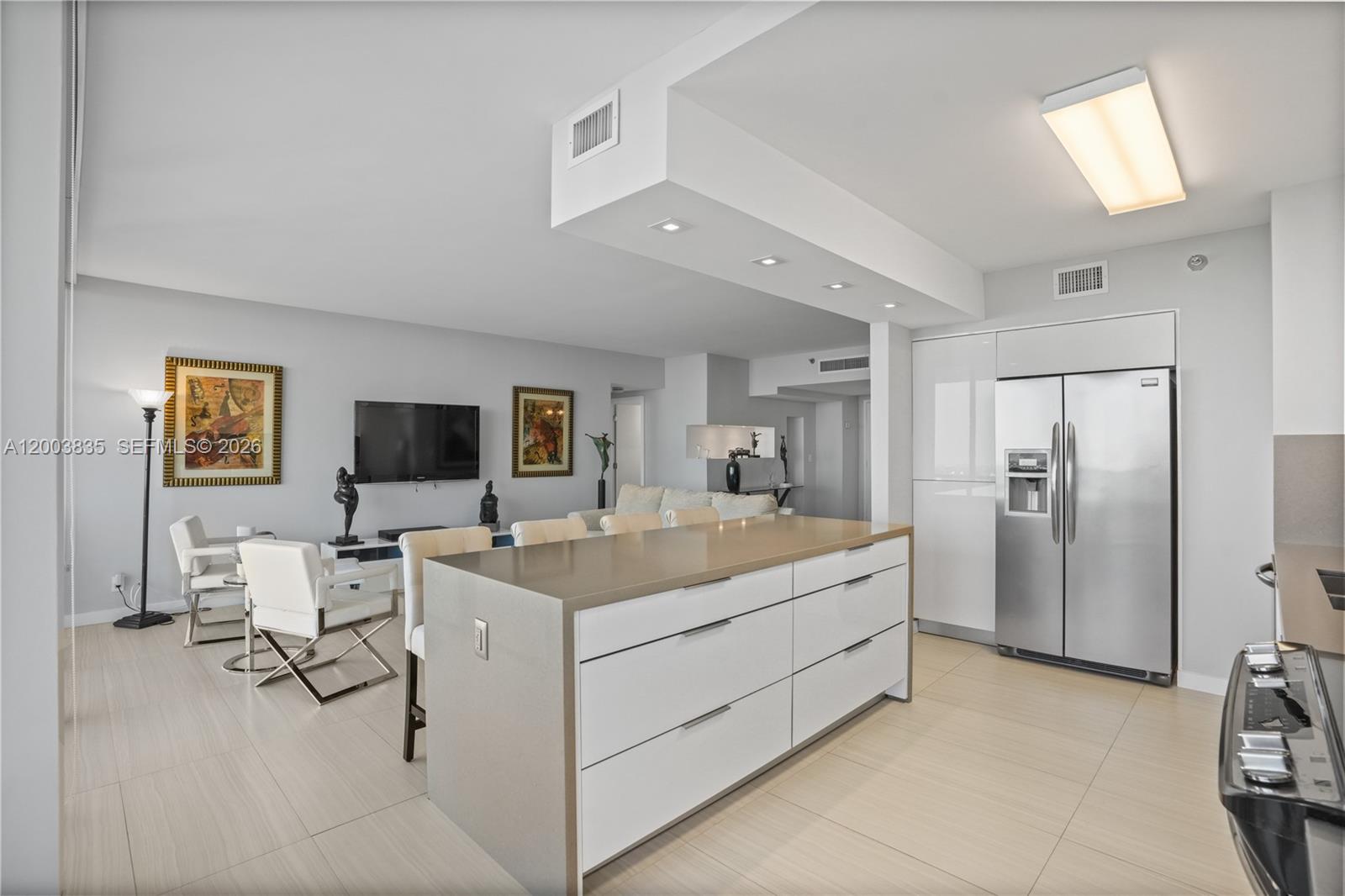 20281 E Country Club Dr #1603, Aventura FL 33180