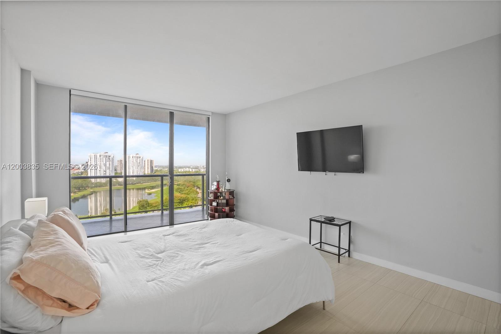 20281 E Country Club Dr #1603, Aventura FL 33180