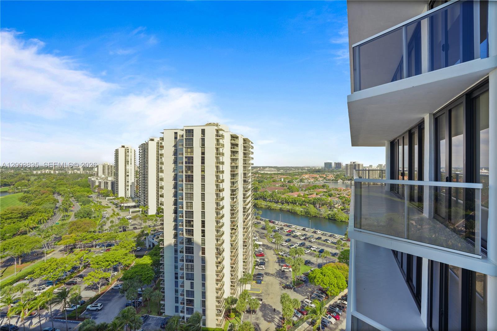 20281 E Country Club Dr #1603, Aventura FL 33180