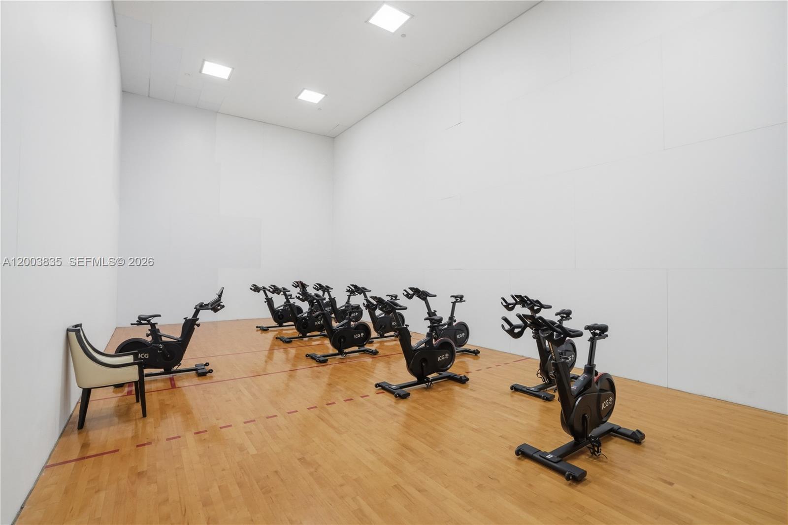 20281 E Country Club Dr #1603, Aventura FL 33180