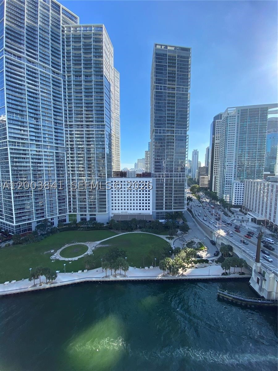 200 Biscayne Boulevard Way #4011, Miami FL 33131