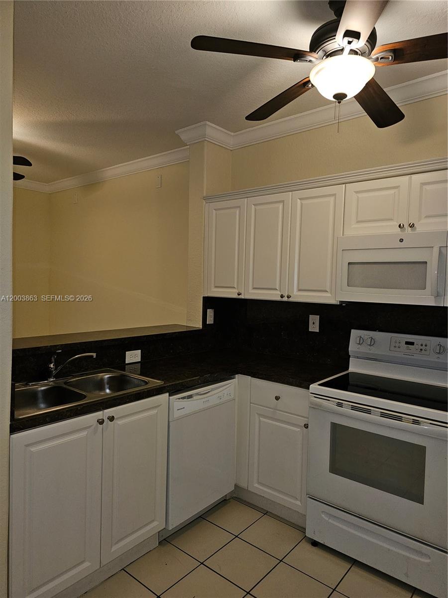 1543 SE 25th St #100, Homestead FL 33035