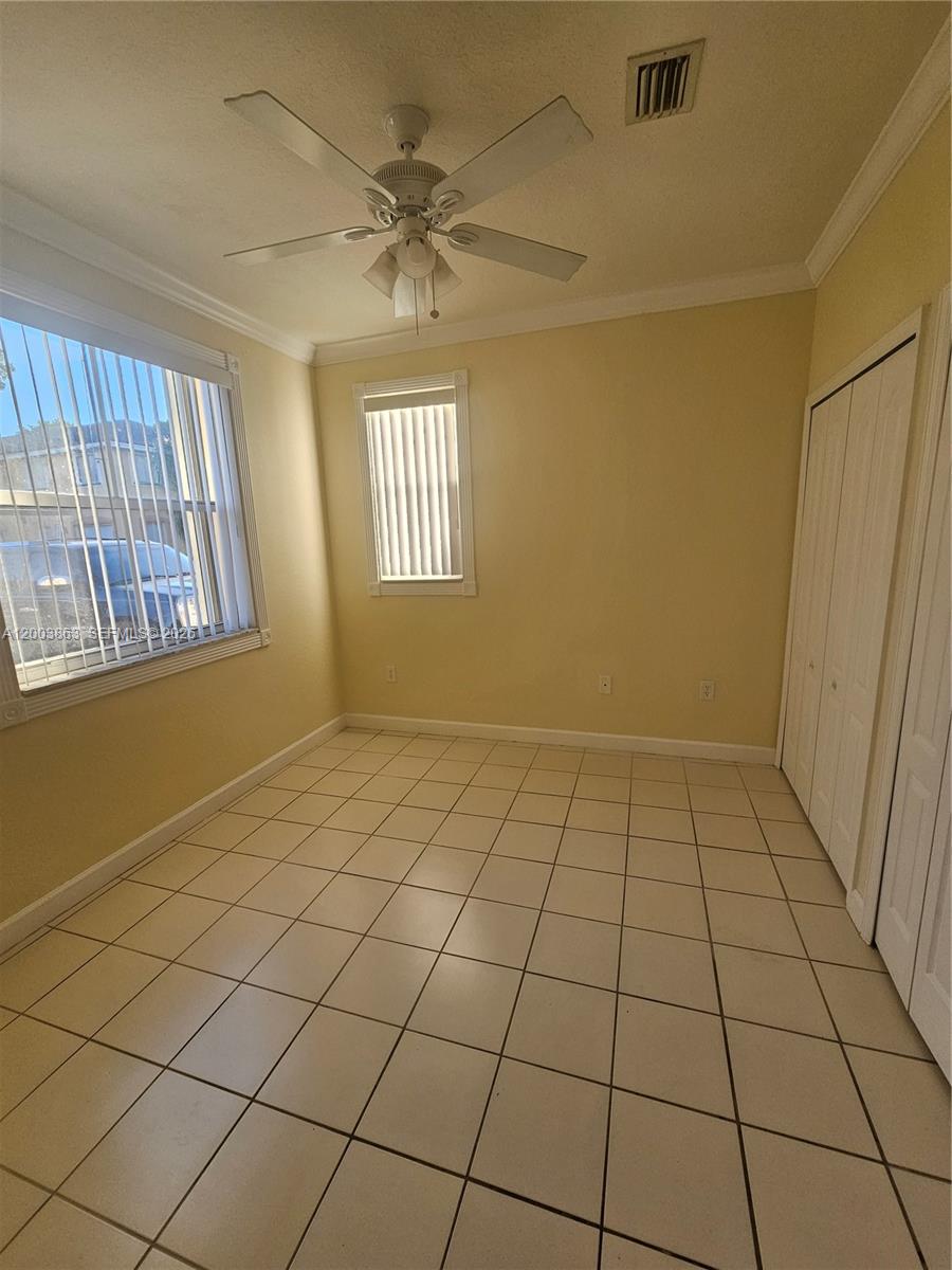 1543 SE 25th St #100, Homestead FL 33035