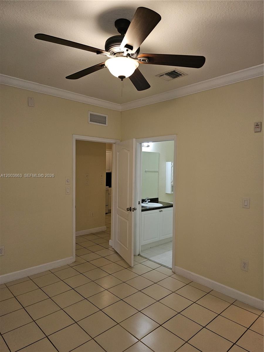 1543 SE 25th St #100, Homestead FL 33035