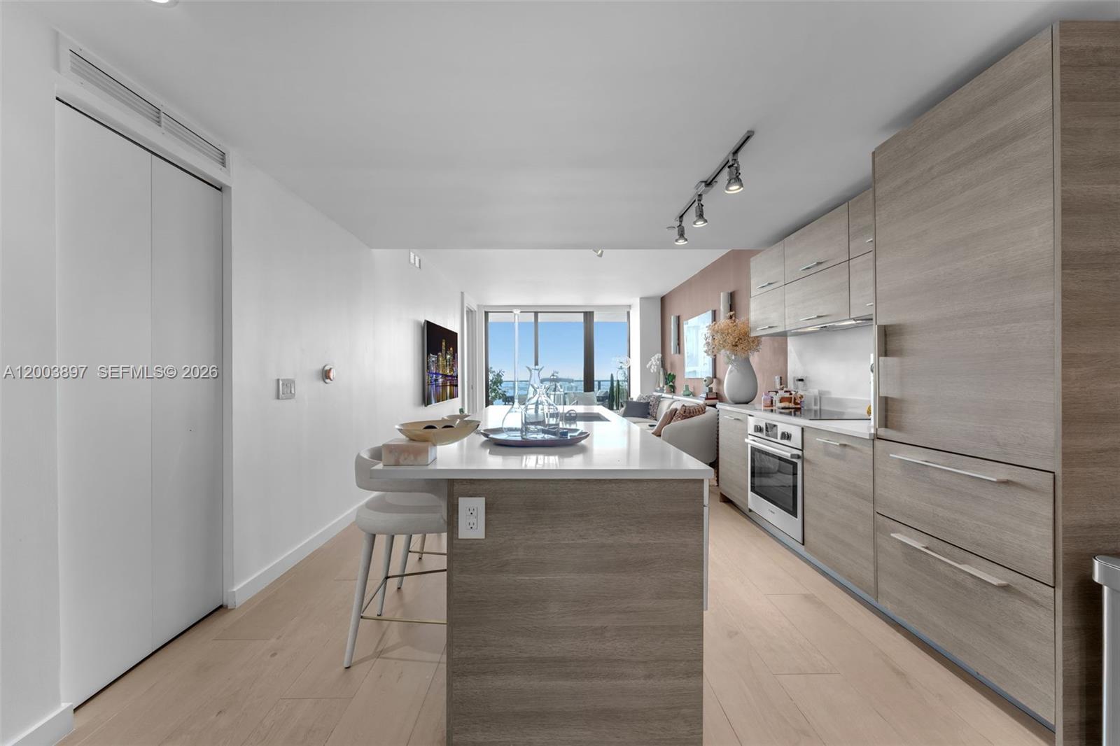 650 NE 32nd St #4505, Miami FL 33137
