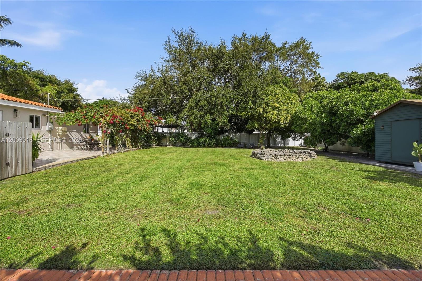 565 South Dr, Miami Springs FL 33166