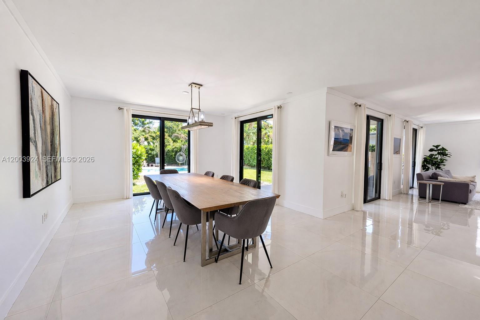 471 SW 30th Rd, Miami FL 33129
