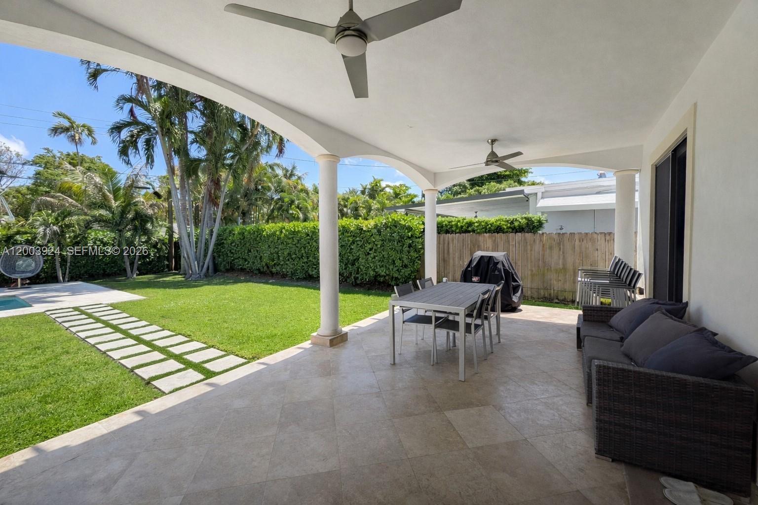 471 SW 30th Rd, Miami FL 33129