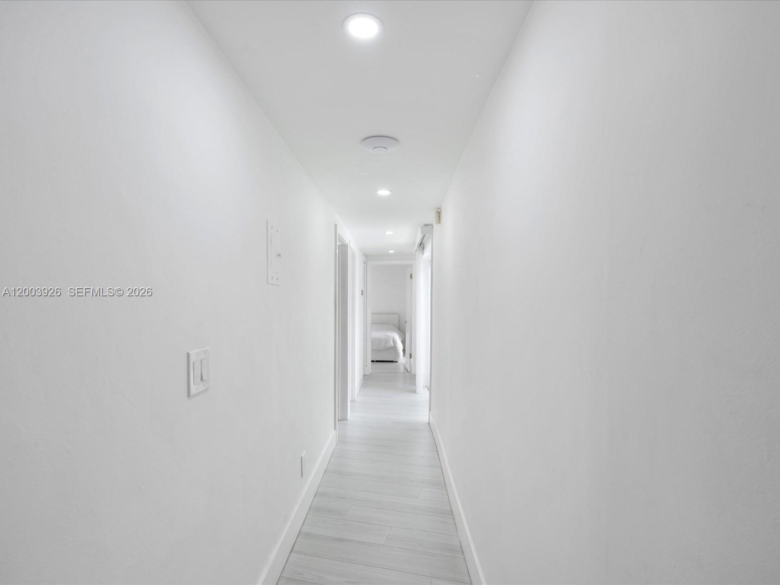 5000 Riviera Dr, Coral Gables FL 33146