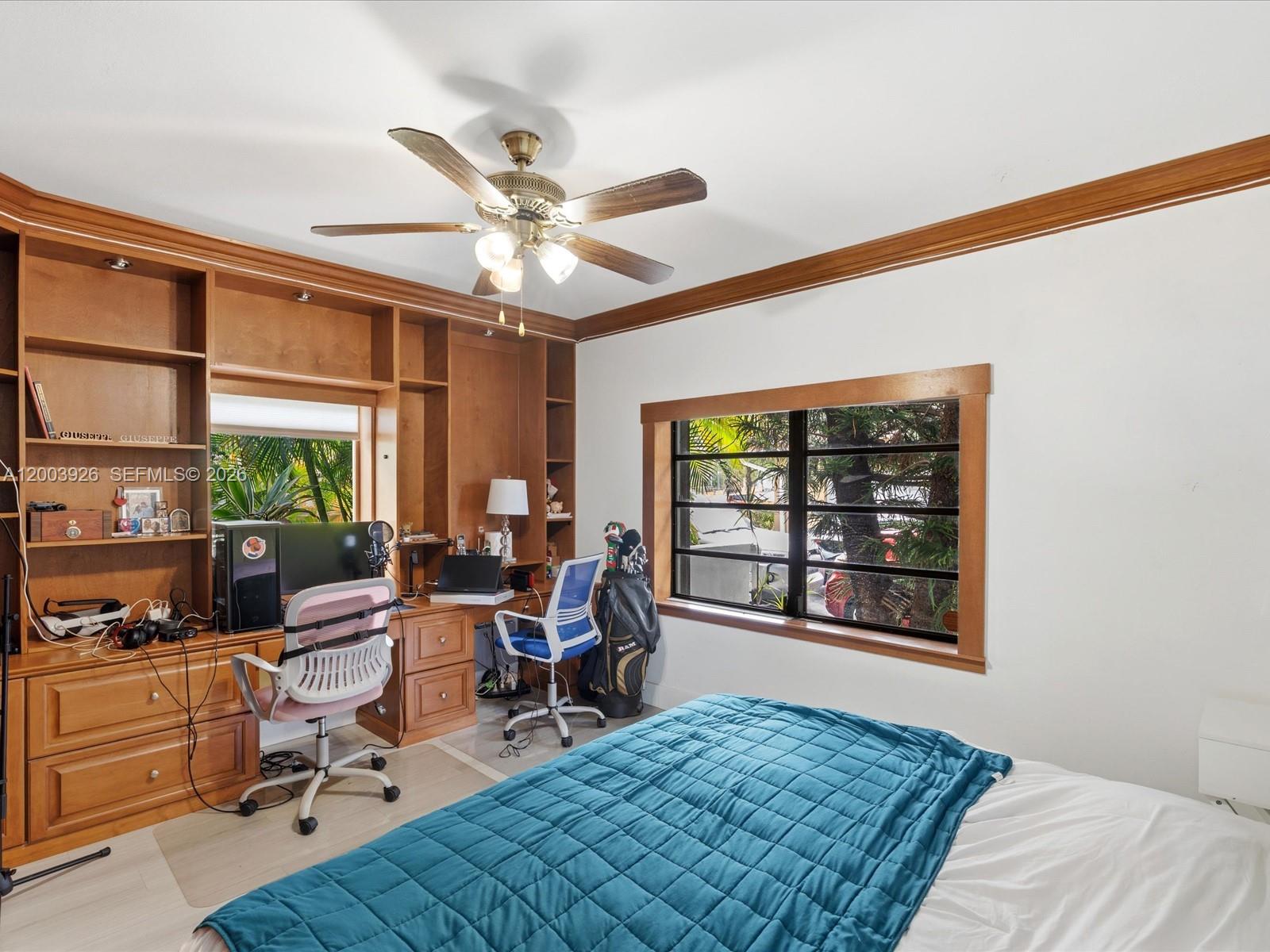 5000 Riviera Dr, Coral Gables FL 33146
