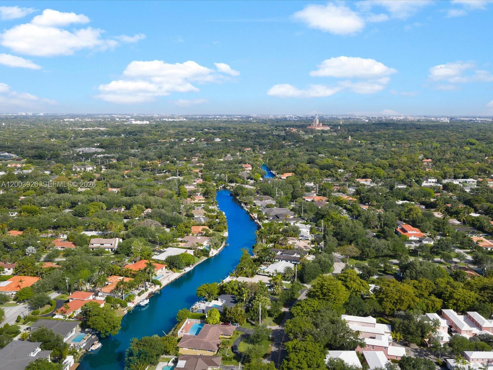 5000 Riviera Dr, Coral Gables FL 33146
