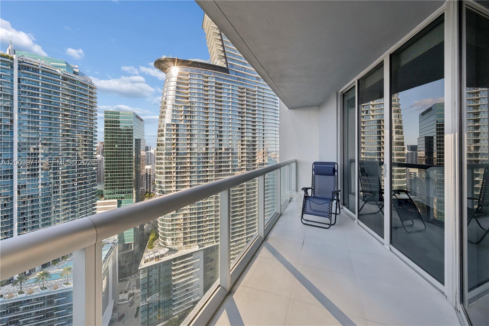 465 Brickell Ave #3804, Miami FL 33131