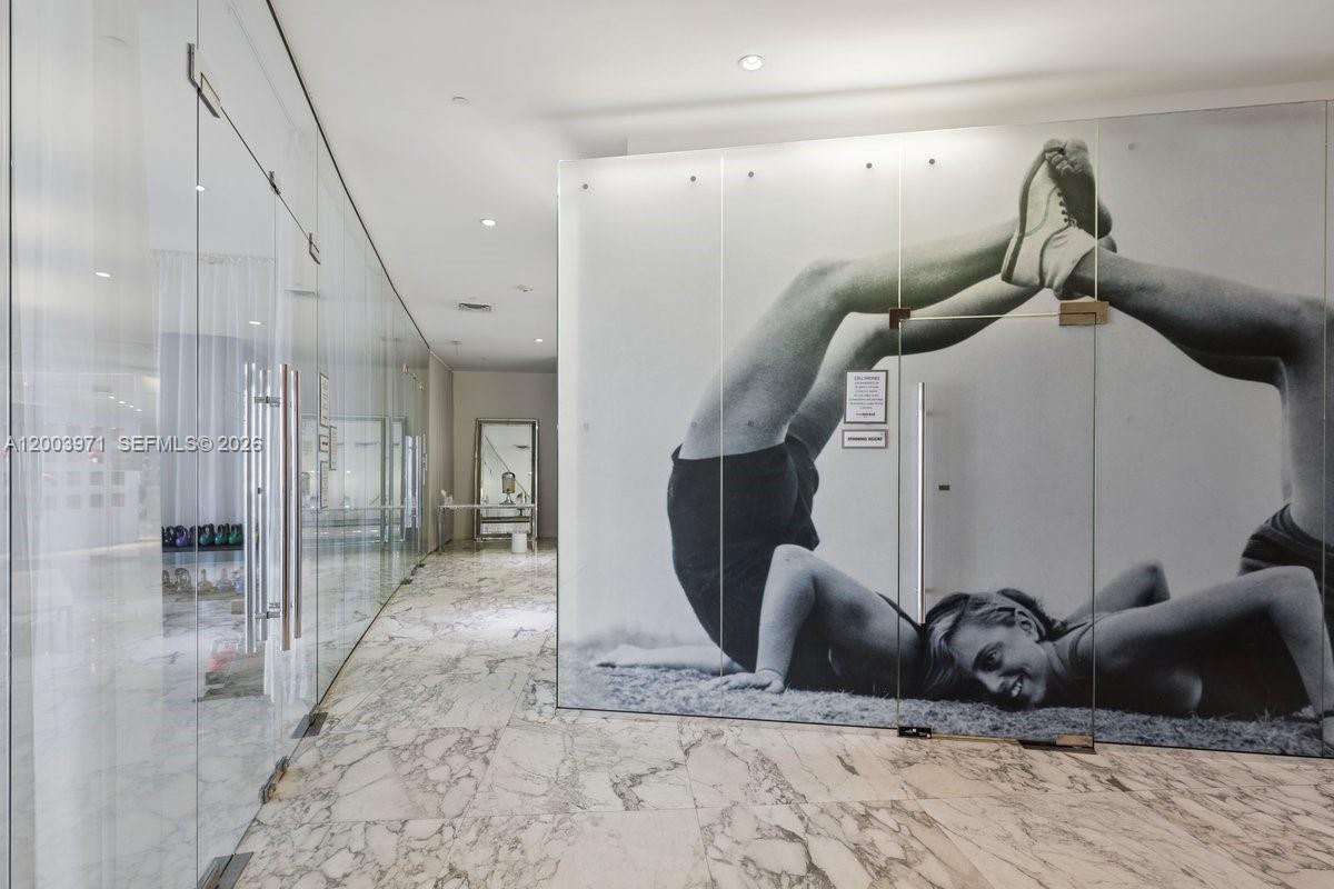 465 Brickell Ave #3804, Miami FL 33131
