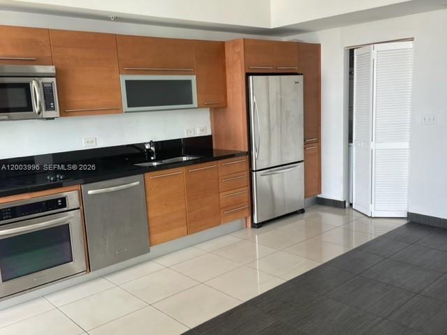 253 2nd St #3807, Miami FL 33132