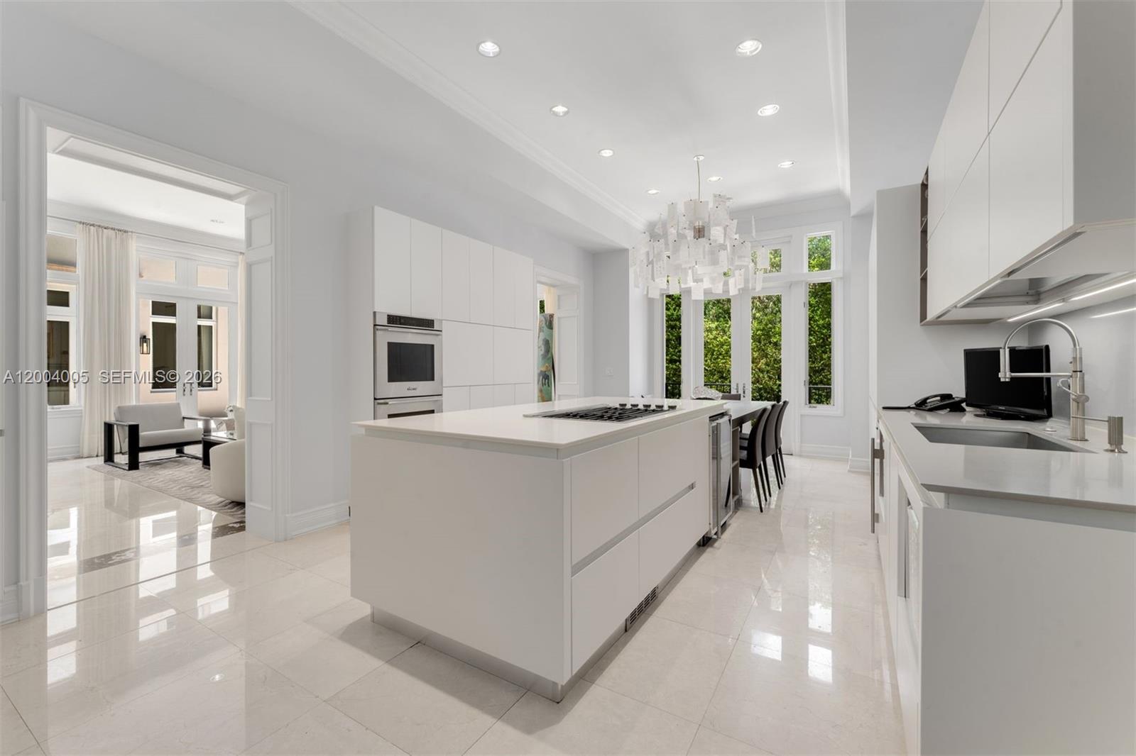 255 Cocoplum Rd, Coral Gables FL 33143
