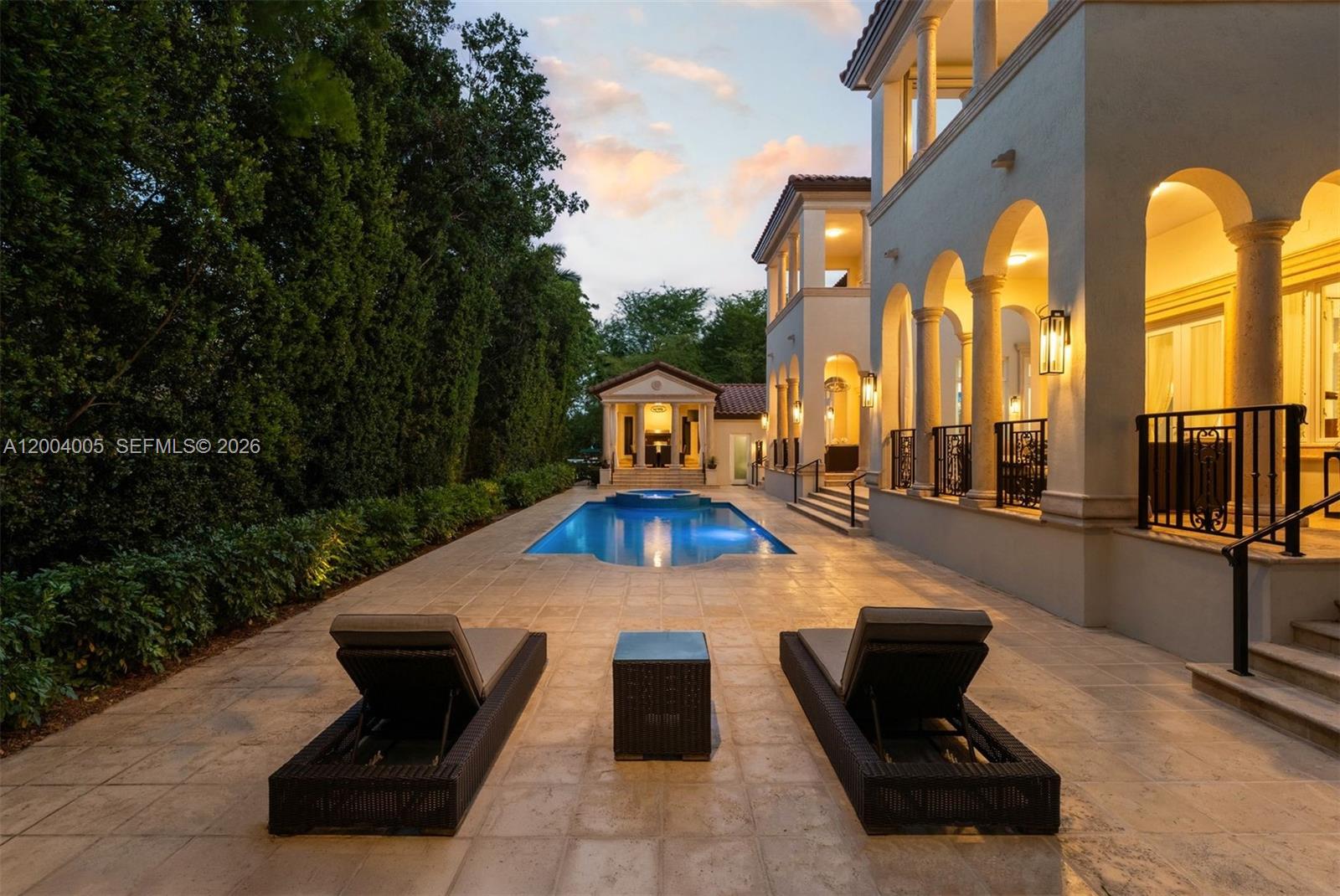 255 Cocoplum Rd, Coral Gables FL 33143