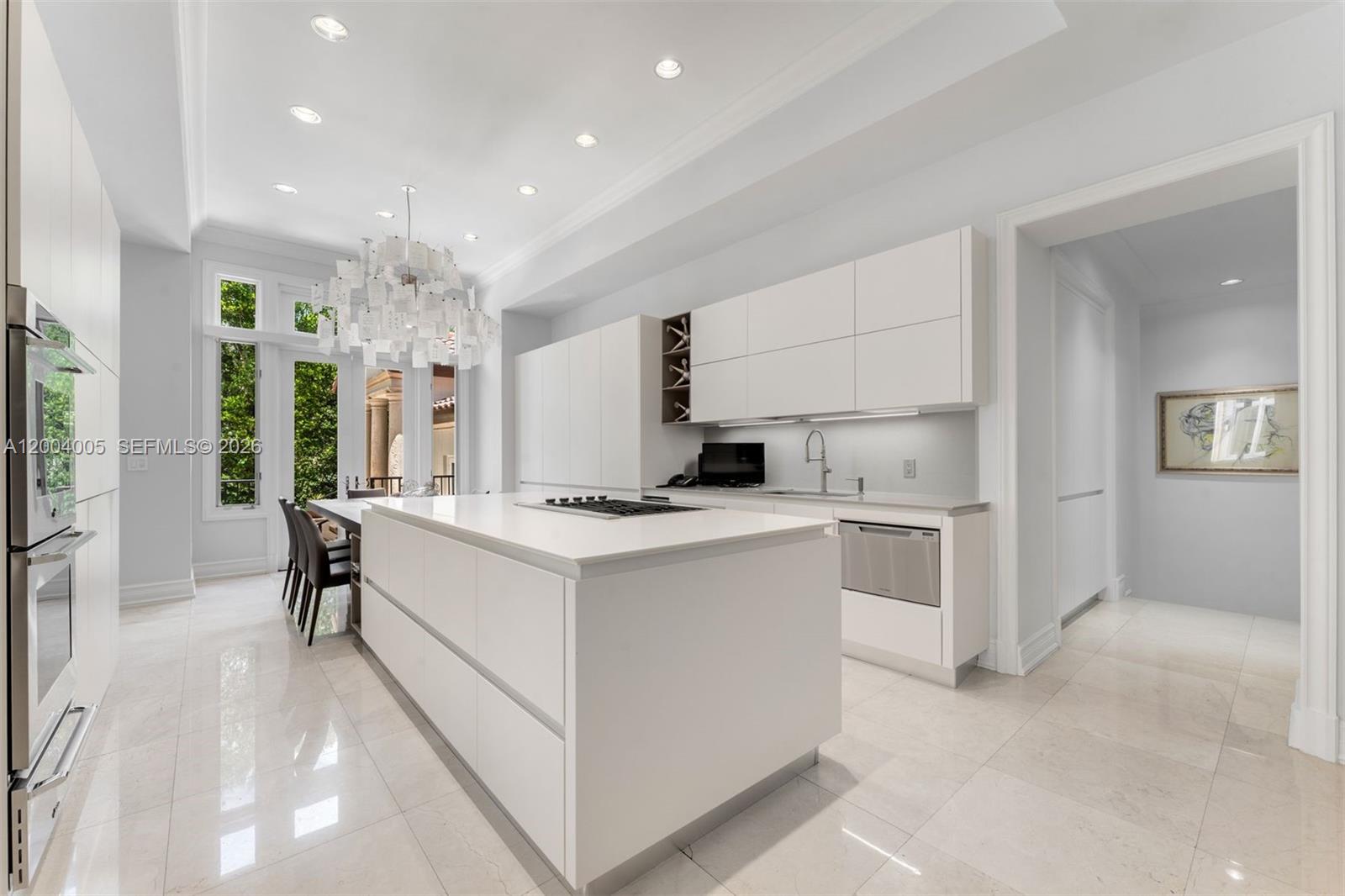 255 Cocoplum Rd, Coral Gables FL 33143