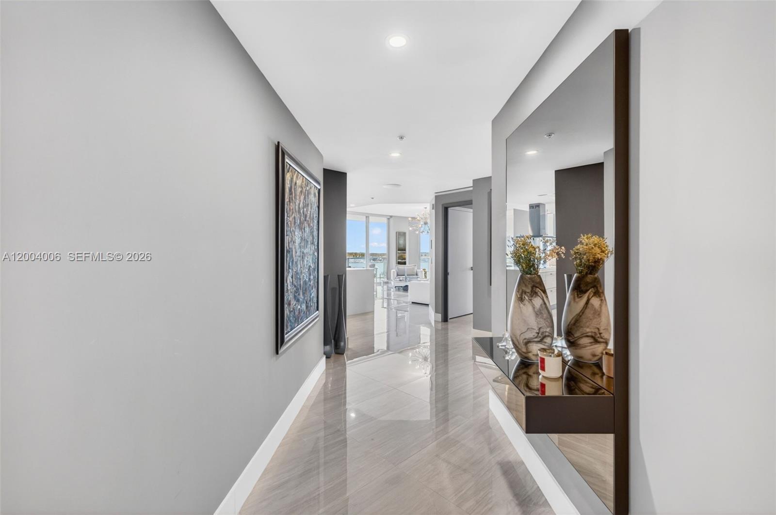 17111 Biscayne Blvd #710, North Miami Beach FL 33160