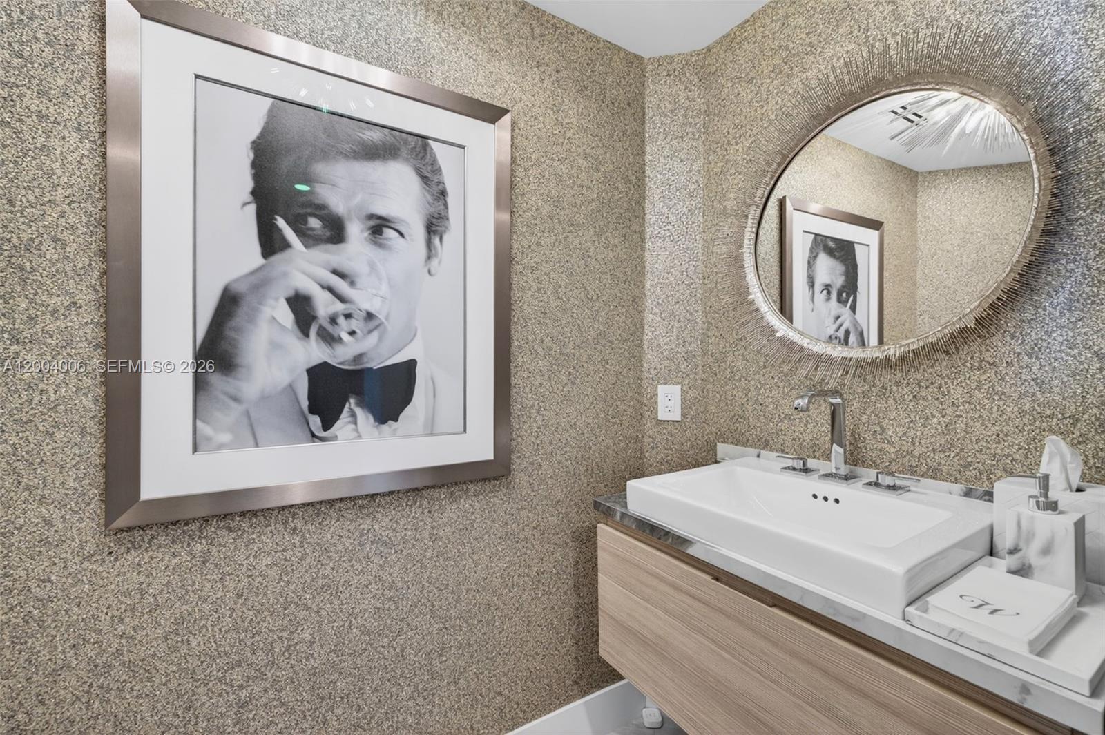 17111 Biscayne Blvd #710, North Miami Beach FL 33160