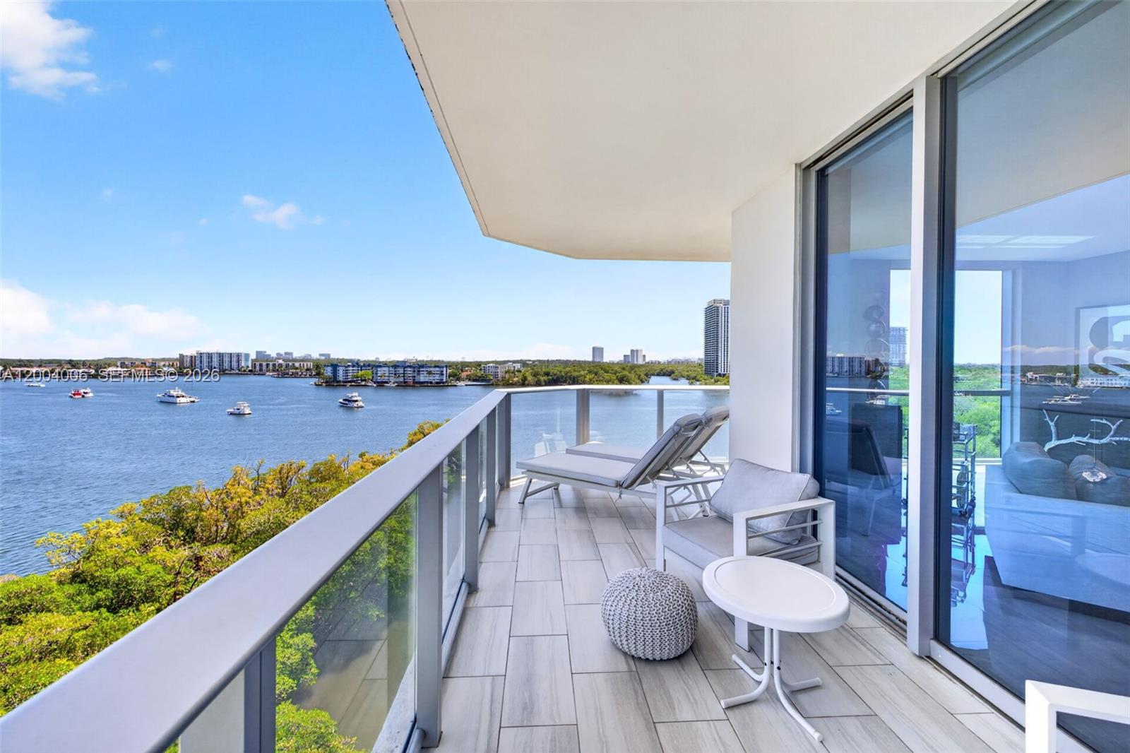 17111 Biscayne Blvd #710, North Miami Beach FL 33160