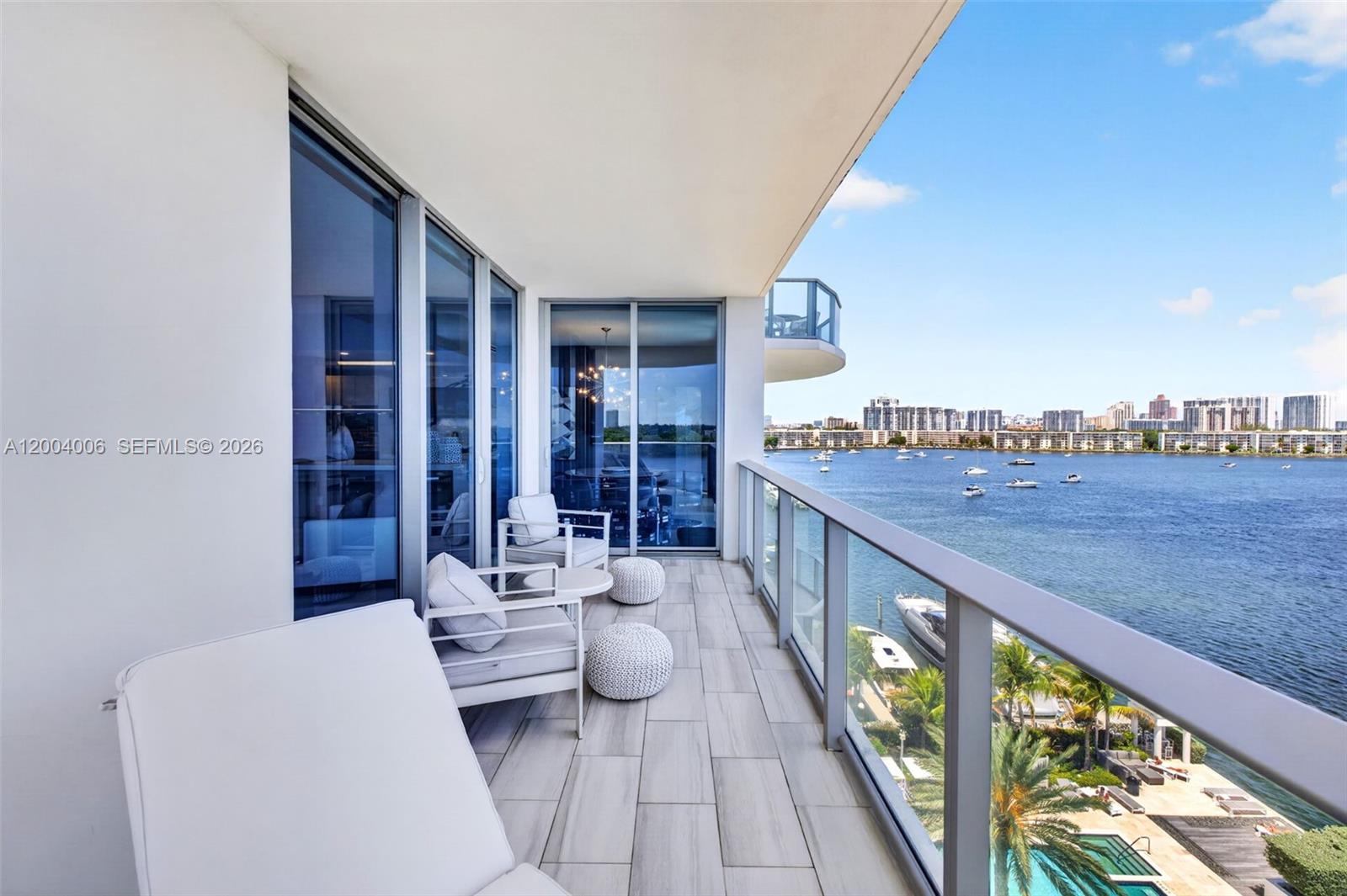 17111 Biscayne Blvd #710, North Miami Beach FL 33160