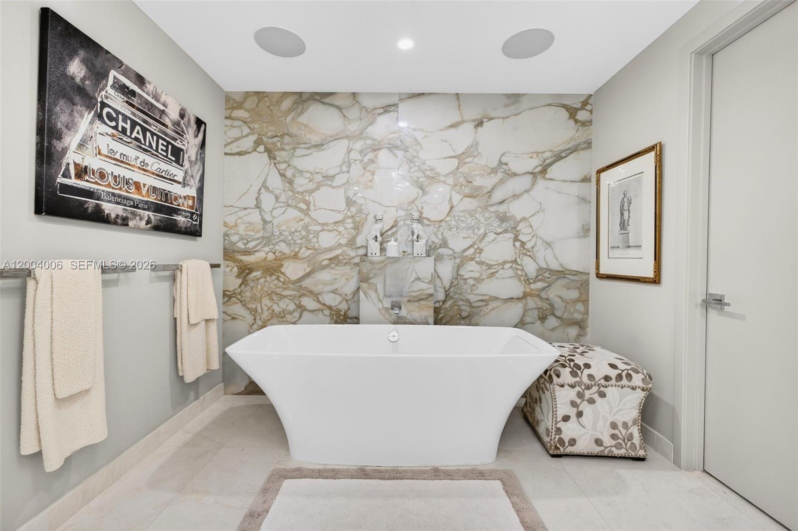 17111 Biscayne Blvd #710, North Miami Beach FL 33160