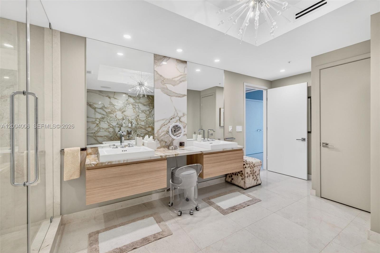 17111 Biscayne Blvd #710, North Miami Beach FL 33160