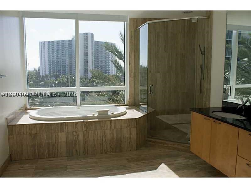 16001 Collins Ave #406, Sunny Isles Beach FL 33160