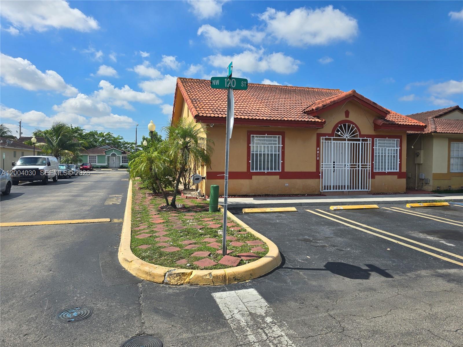 9018 NW 120th St #133, Hialeah Gardens FL 33018