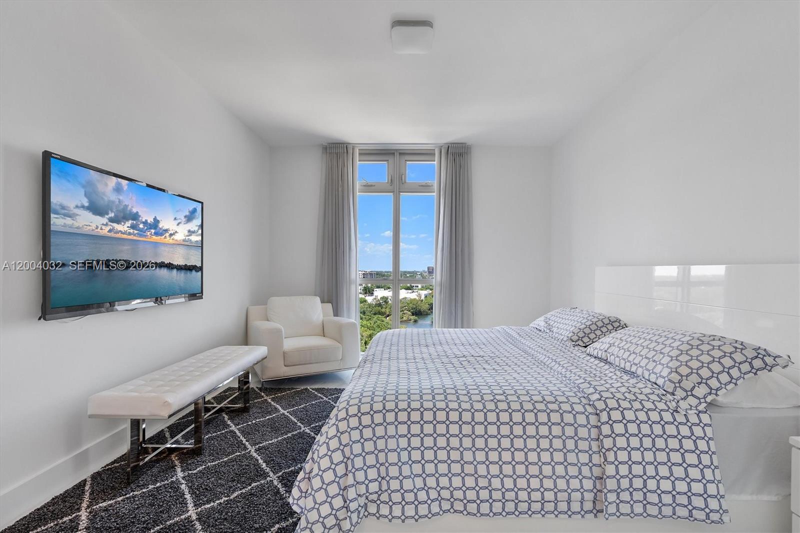 17301 Biscayne Blvd #1010, North Miami Beach FL 33160