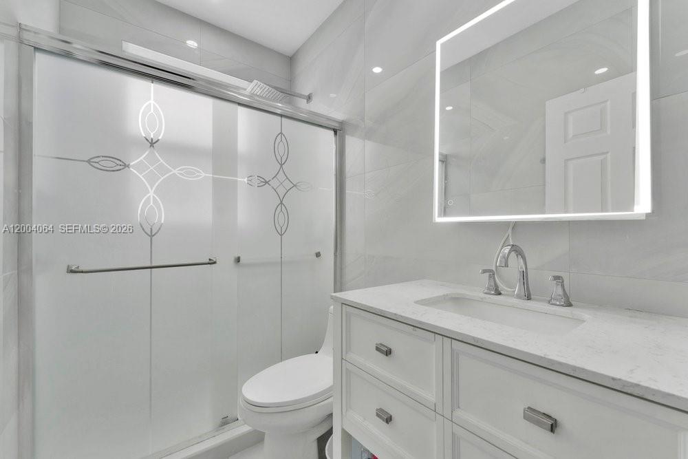 15465 SW 117th St, Miami FL 33196