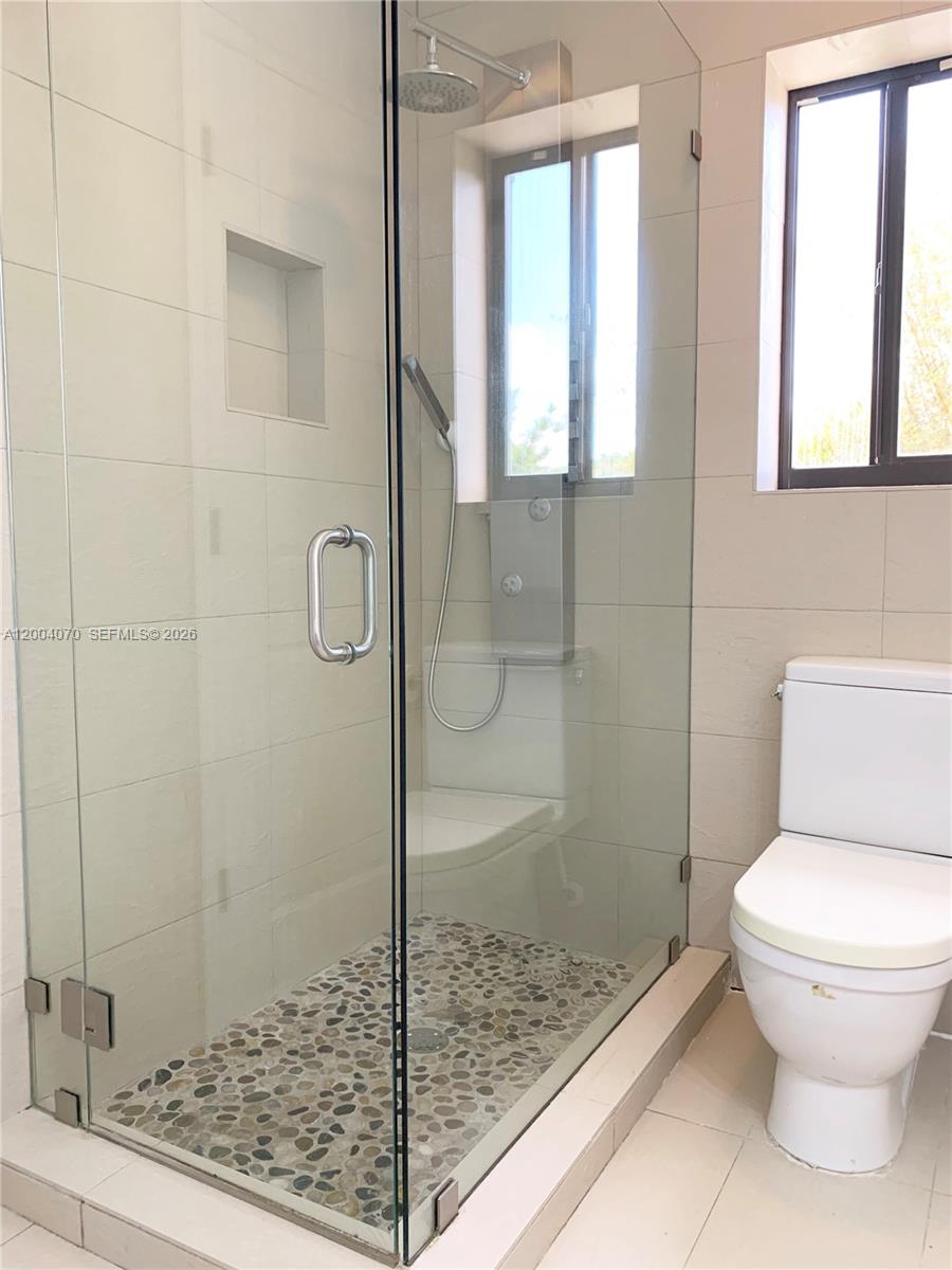 7750 Noremac Ave, Miami Beach FL 33141