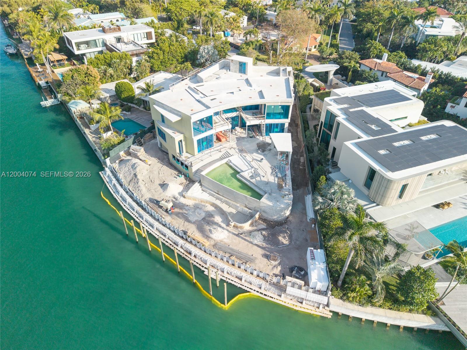 1649 W 22nd St, Miami Beach FL 33140