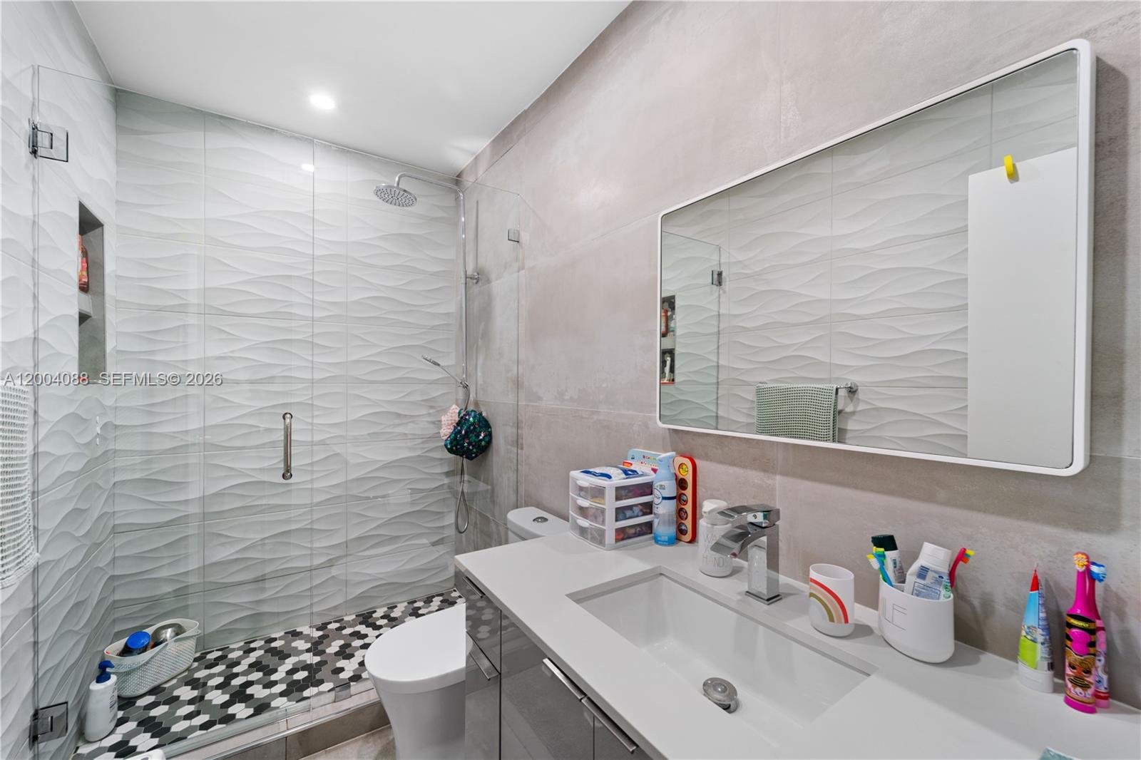 1425 Trillo Ave #-, Coral Gables FL 33146