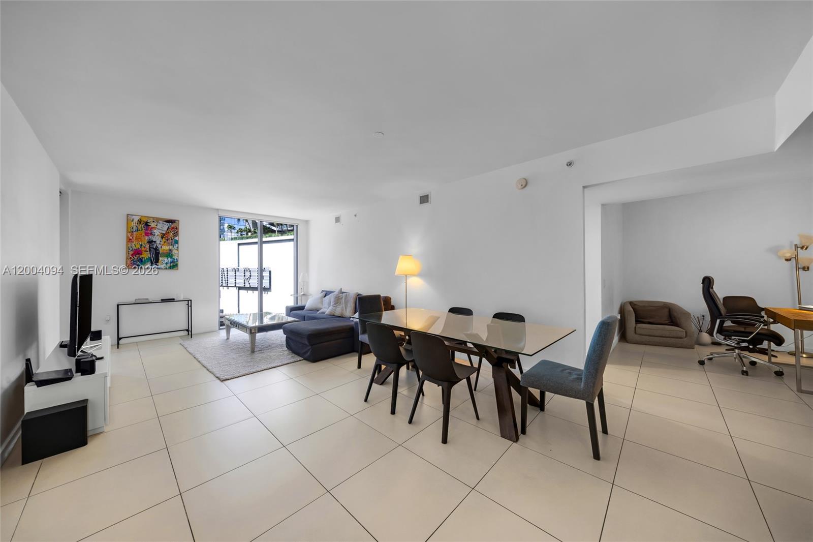 31 SE 6th St #907, Miami FL 33131