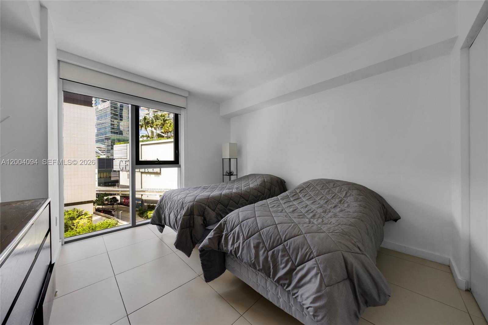 31 SE 6th St #907, Miami FL 33131