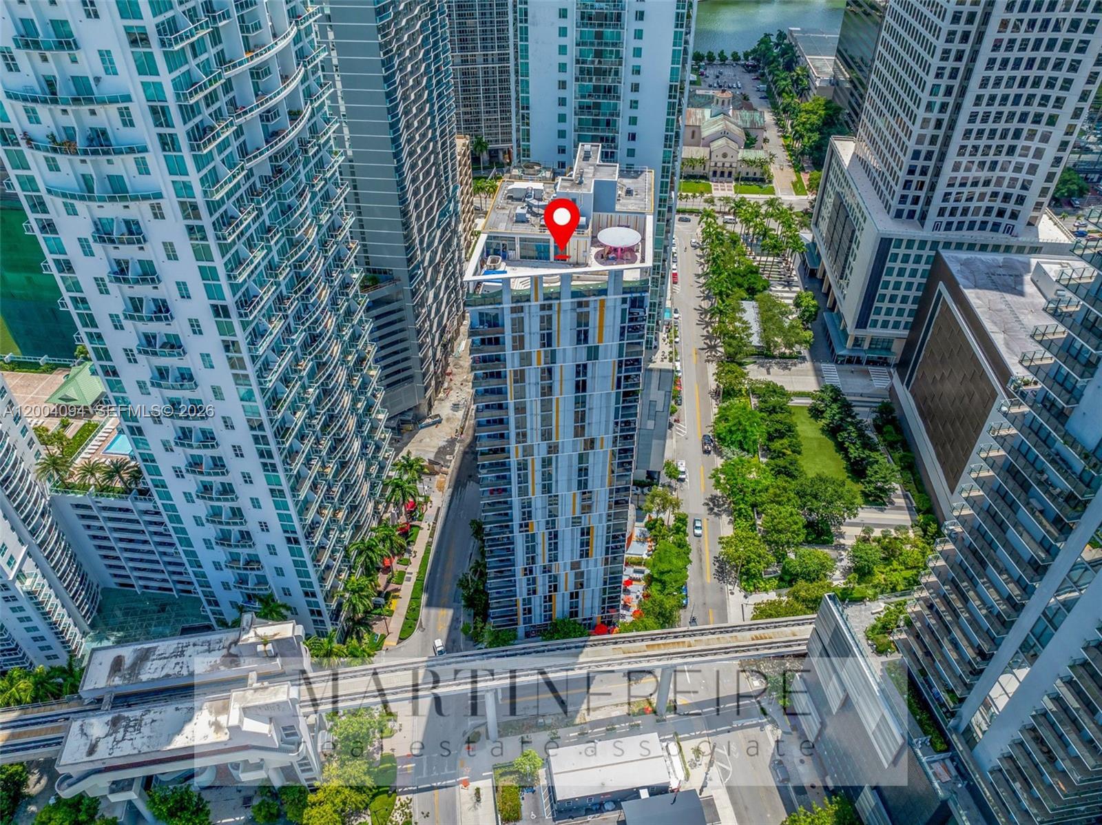 31 SE 6th St #907, Miami FL 33131
