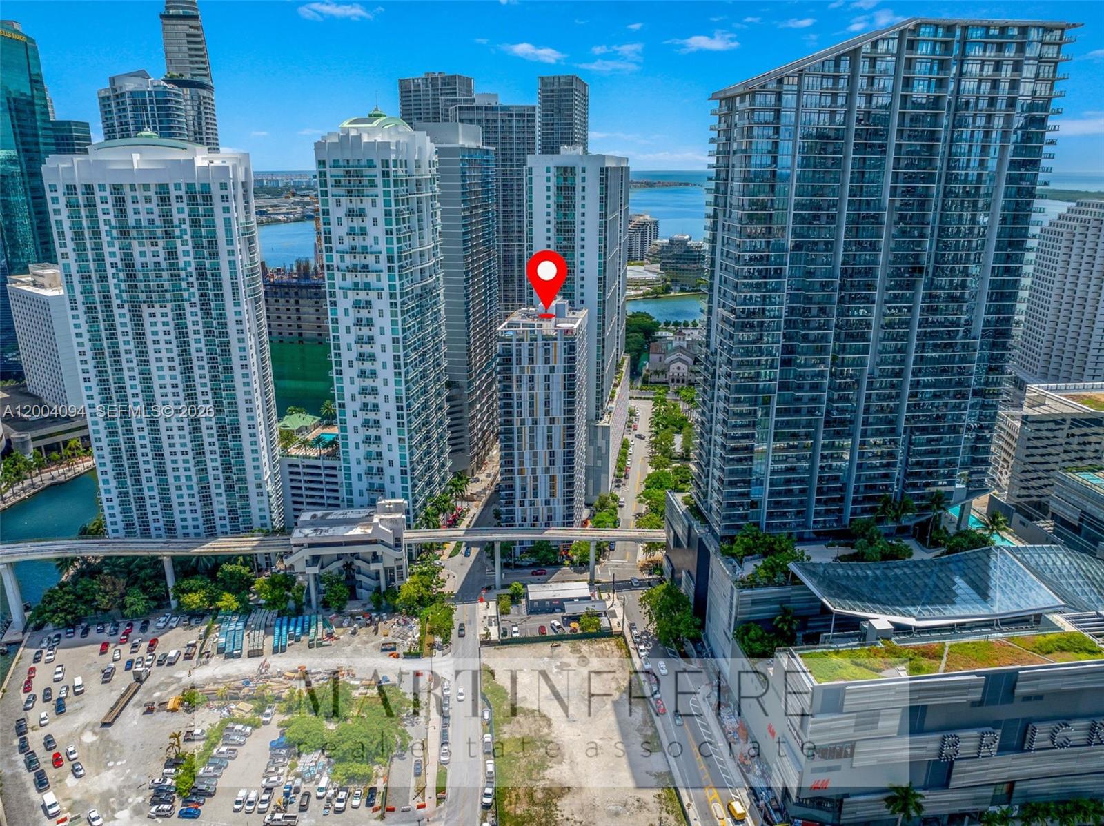 31 SE 6th St #907, Miami FL 33131