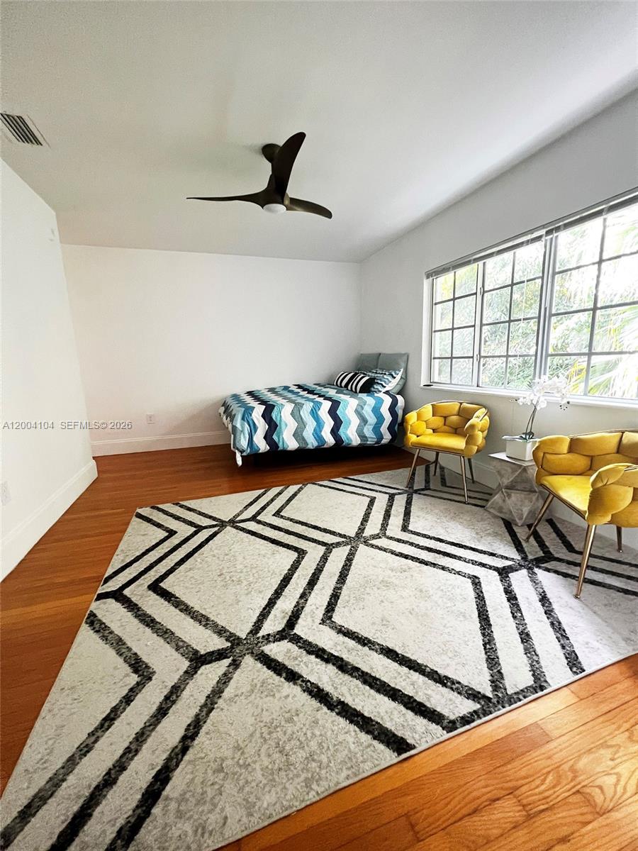 840 Lenox Ave #2, Miami Beach FL 33139