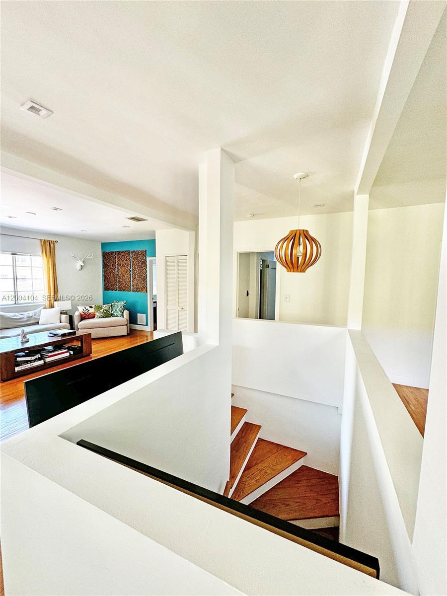 840 Lenox Ave #2, Miami Beach FL 33139