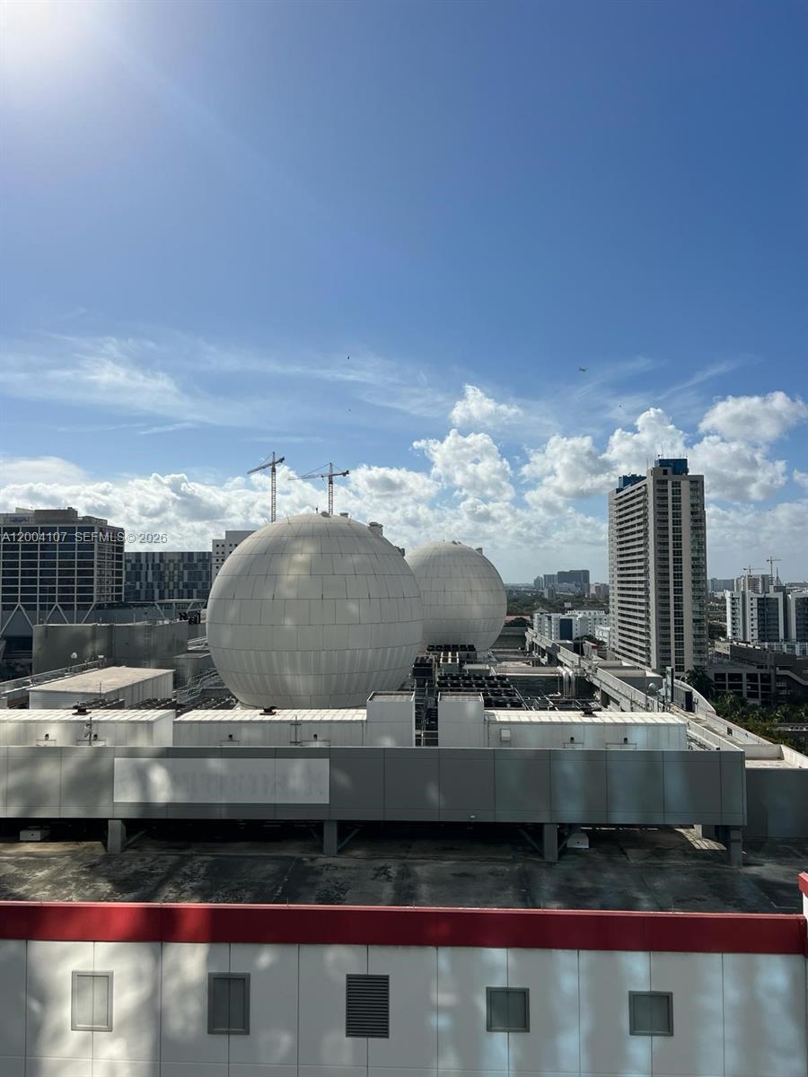 851 NE 1st Ave #1204, Miami FL 33132
