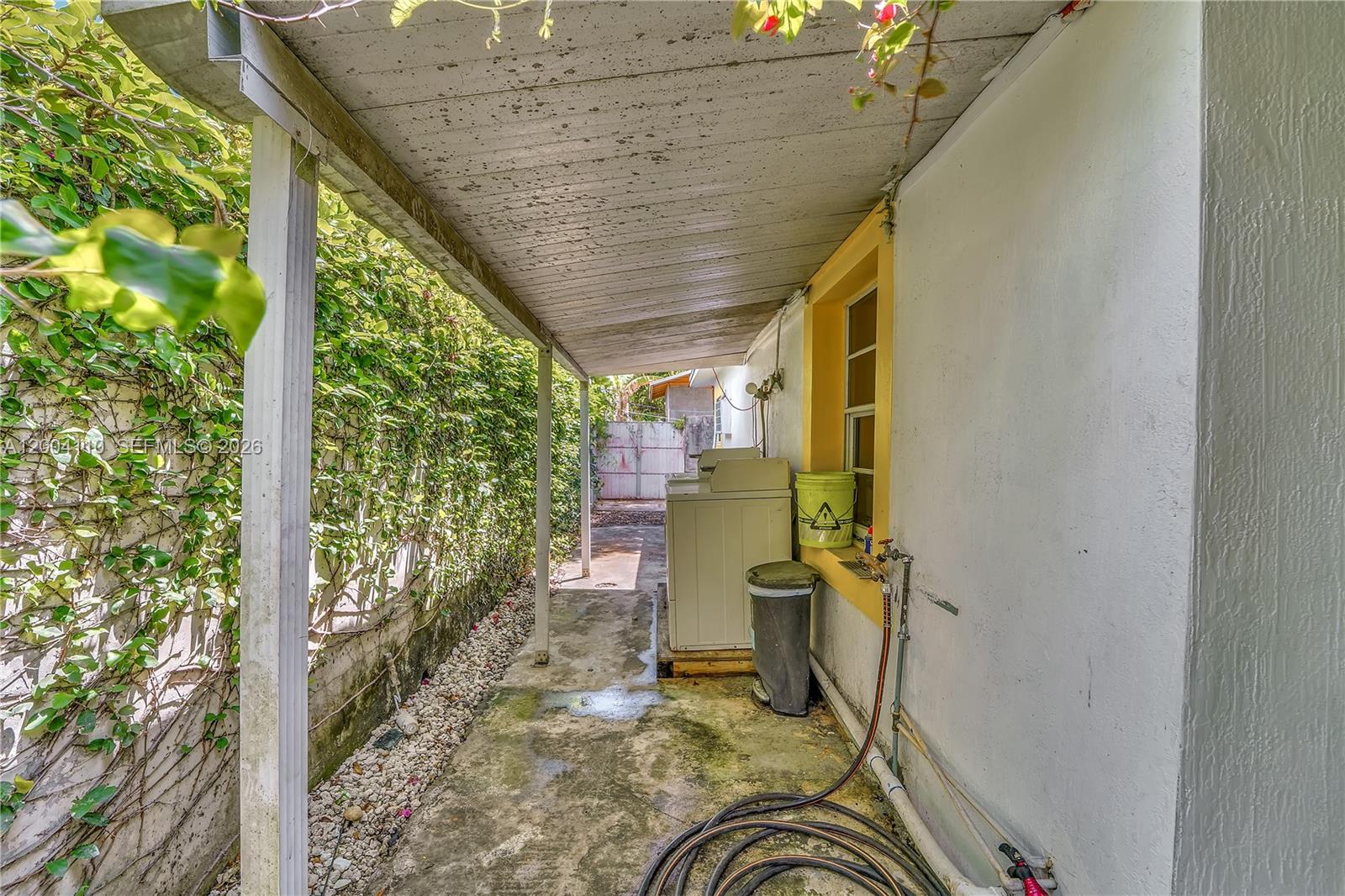 219 SW 6th Ave, Miami FL 33130