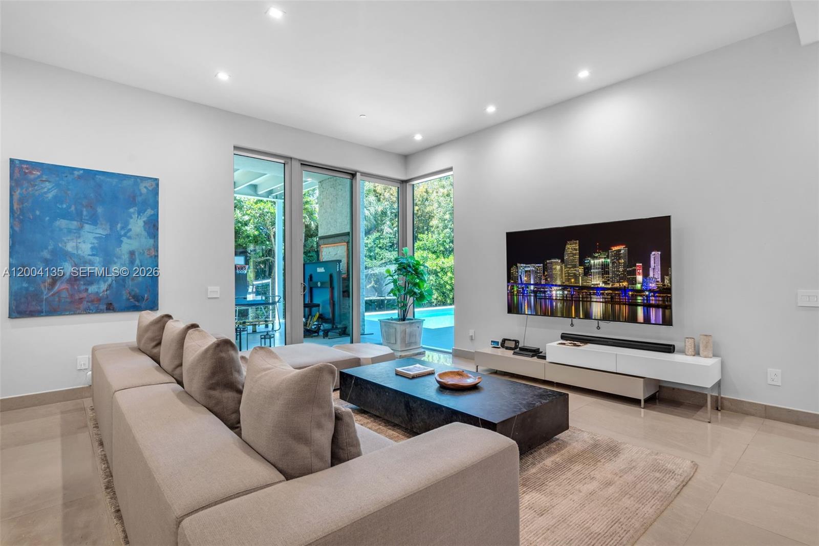 110 Reef Ln, Key Biscayne FL 33149