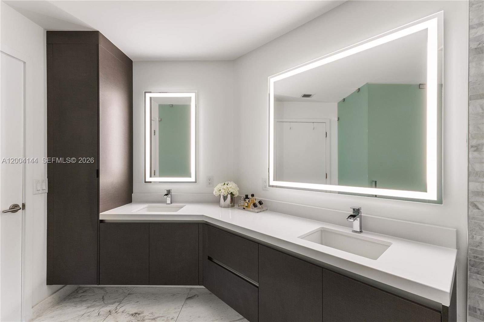 851 NE 1st Ave #4405, Miami FL 33132